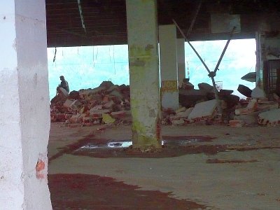 Zahájeny demoliční práce v objektu bývalého domu služeb Lehovec Zahájeny demoliční práce v objektu bývalého domu služeb Lehovec