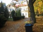 Zahájeno nové správní řízení ke kácení dřevin v zámeckém parku v Hostavicích Zahájeno nové správní řízení ke kácení dřevin v zámeckém parku v Hostavicích